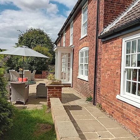 Clumber Lane End Farm Acomodação com café da manhã Worksop Exterior foto