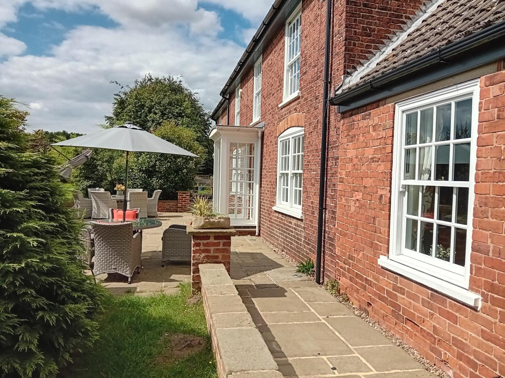 Clumber Lane End Farm Acomodação com café da manhã Worksop Exterior foto